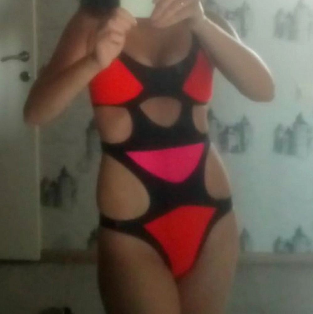 RED ORANGE BANDAGE MONOKINI SWIMSUIT - Picture 6 of 7
